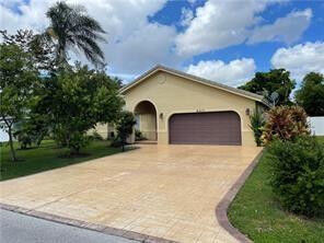 Property Photo: 6401 Sedgewyck Circle FL 33331
