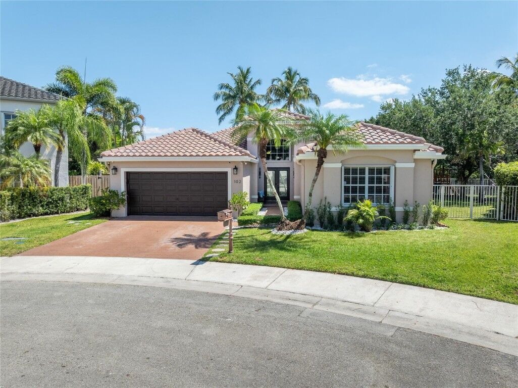 Property Photo:  102 Cameron Court  FL 33326 