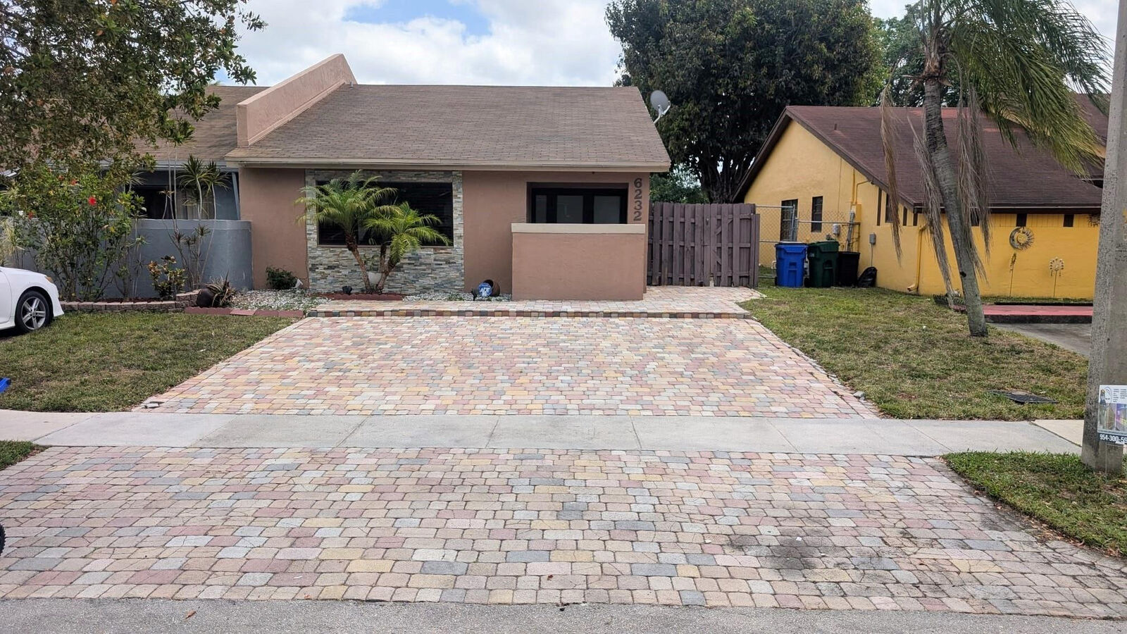 Property Photo: 6232 NW 1st Street FL 33063