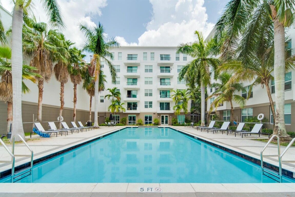 Property Photo:  2421 NE 65th Street 311  FL 33308 