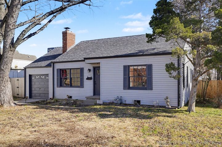 Property Photo:  1111 S Vandalia Avenue  OK 74112 