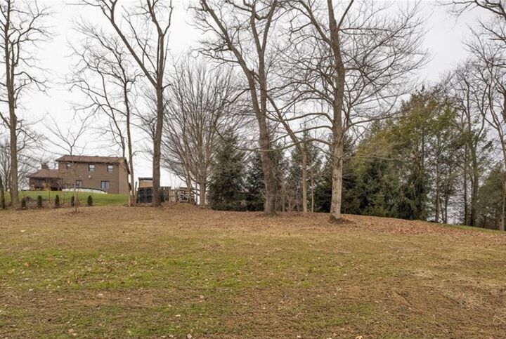 Property Photo:  182 Murrayhill Road  PA 15084 