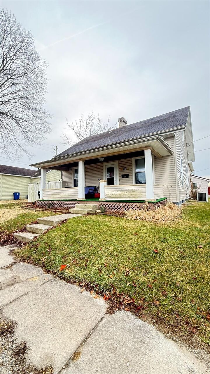 Property Photo:  66 E Short Street  OH 45177 
