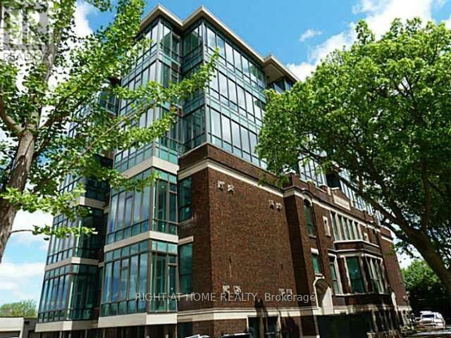 Property Photo:  50 Murray Street West 102  ON L8L 1B3 