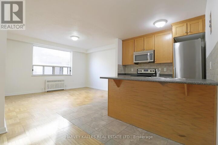 Property Photo:  500 Gilbert Avenue 108  ON M6E 4X5 