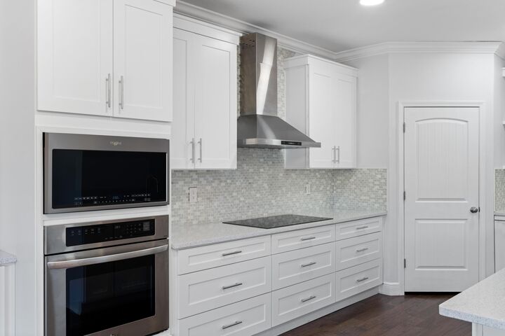 Property Photo:  590 Las Roblas Grande Drive  FL 32459 