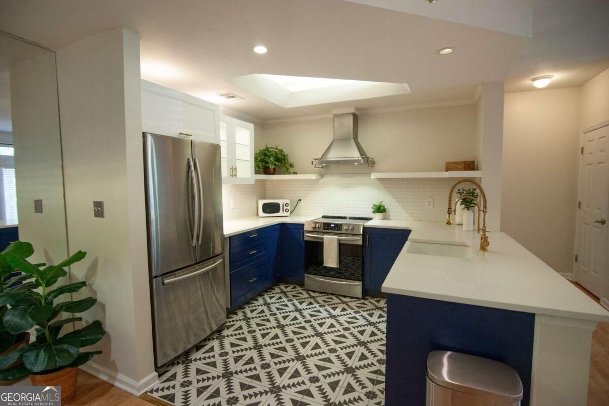 Property Photo:  1025 McGill Park Avenue NE  GA 30312 