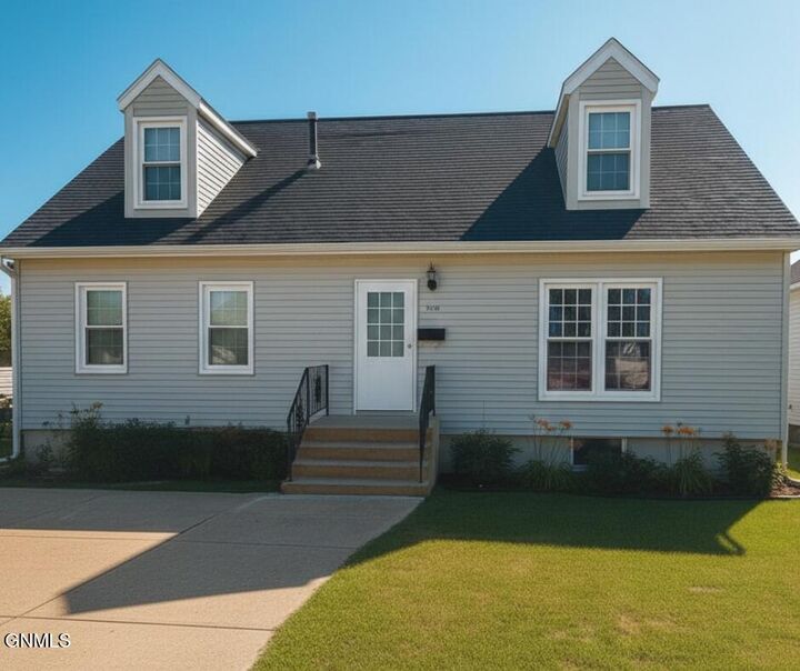 Property Photo:  508 1st Avenue NE  ND 58554 