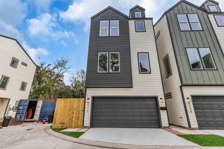 Property Photo:  5310 Kindred Garden Lane  TX 77091 