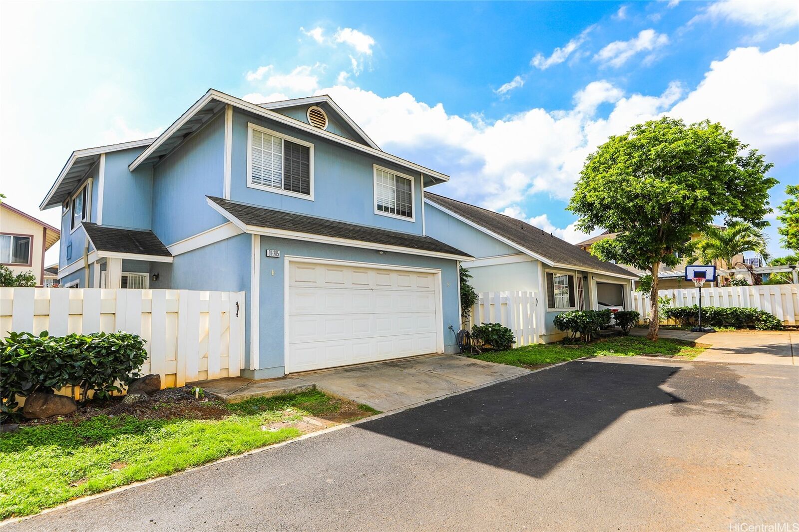Property Photo: 91-205 Papahi Place 123 HI 96706