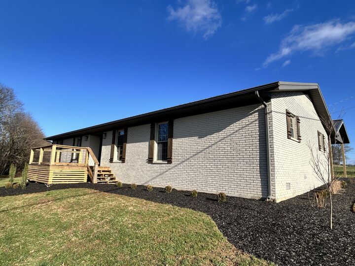 Property Photo: 2252 Grundy Road KY 42501