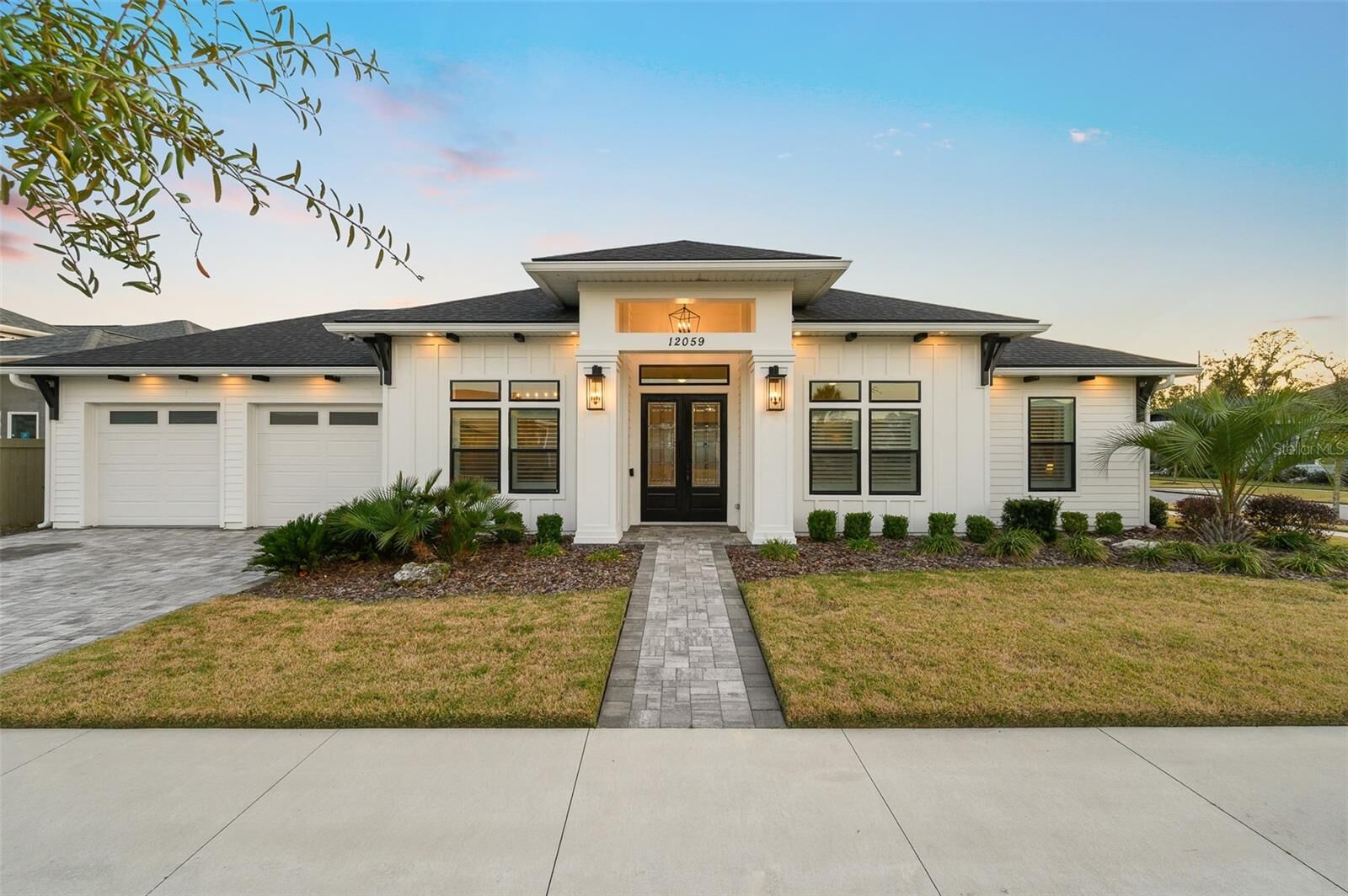 Property Photo:  12059 SW 12th Lane  FL 32607 