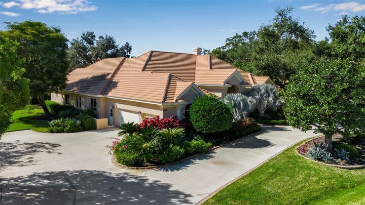 Property Photo: 362 Macewen Drive FL 34229