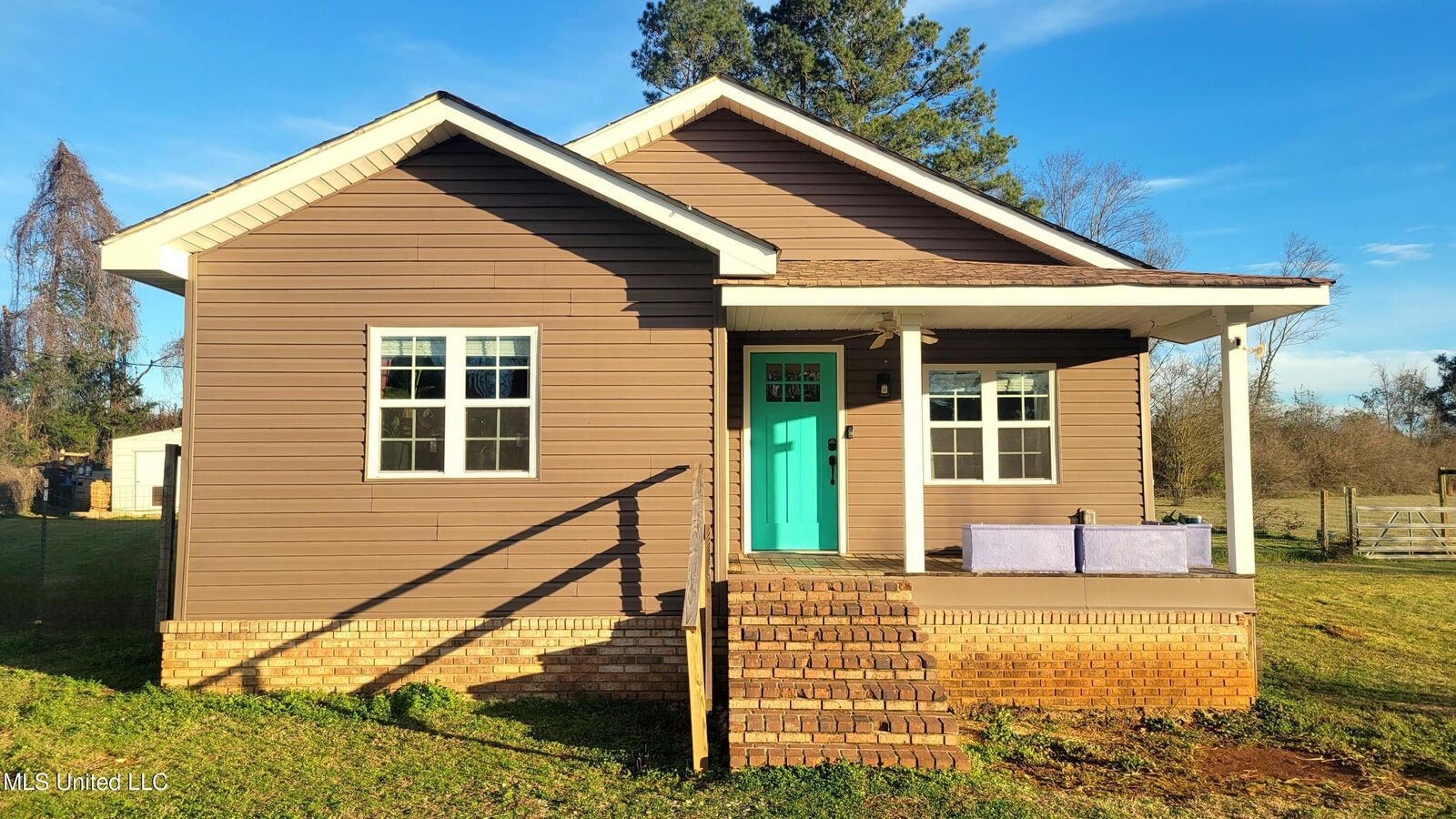 Property Photo:  7933 Hickory Little Rock Road  MS 39327 