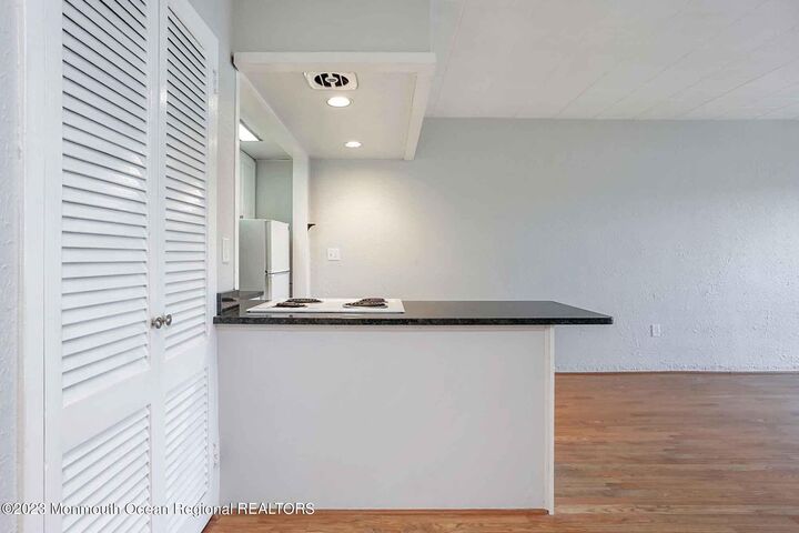 Property Photo:  21 Leroy Place 2F  NJ 07701 