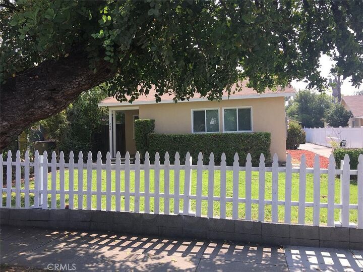 Property Photo:  294 Linda Rosa Ave  CA 91107 