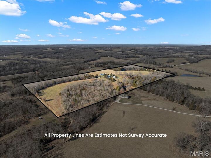 Property Photo:  100 Little White Oak Road  MO 63068 