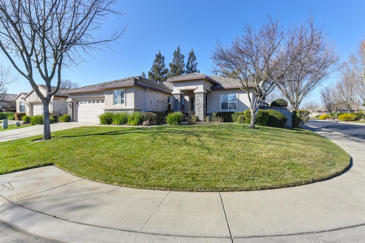 Property Photo: 2625 Emerald Bay Lane CA 95758