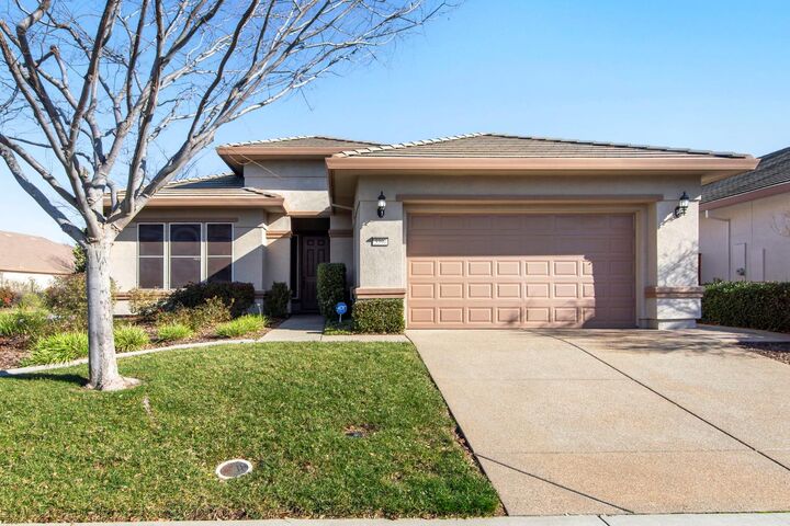 Property Photo:  3390 Kennerleigh Parkway  CA 95747 