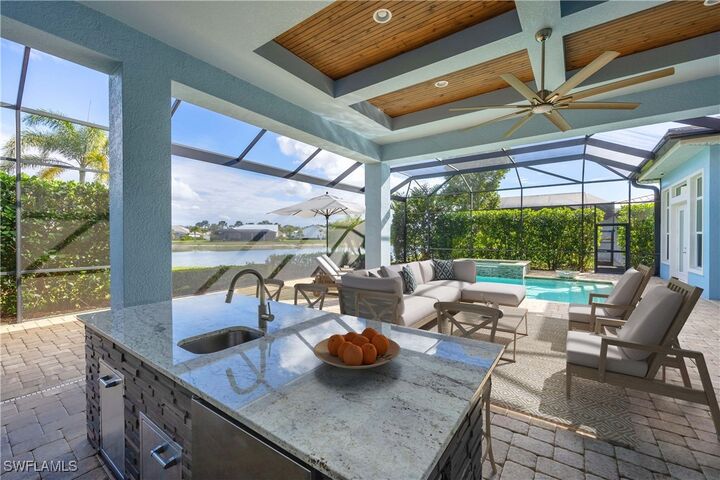 Property Photo: 14792 Spinnaker Way FL 34114