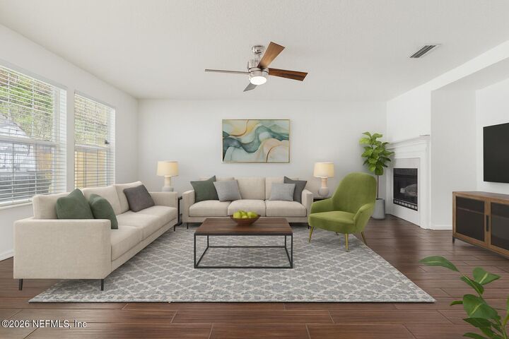 Property Photo: 11255 Martin Lakes Drive N FL 32220