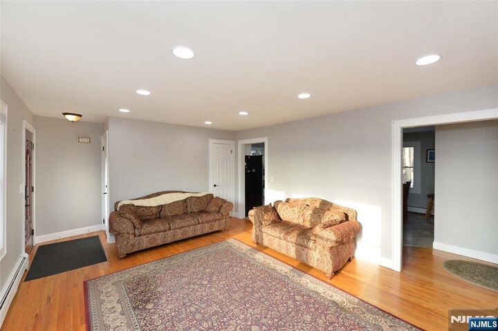 Property Photo:  13 Central Avenue 1  NJ 07401 