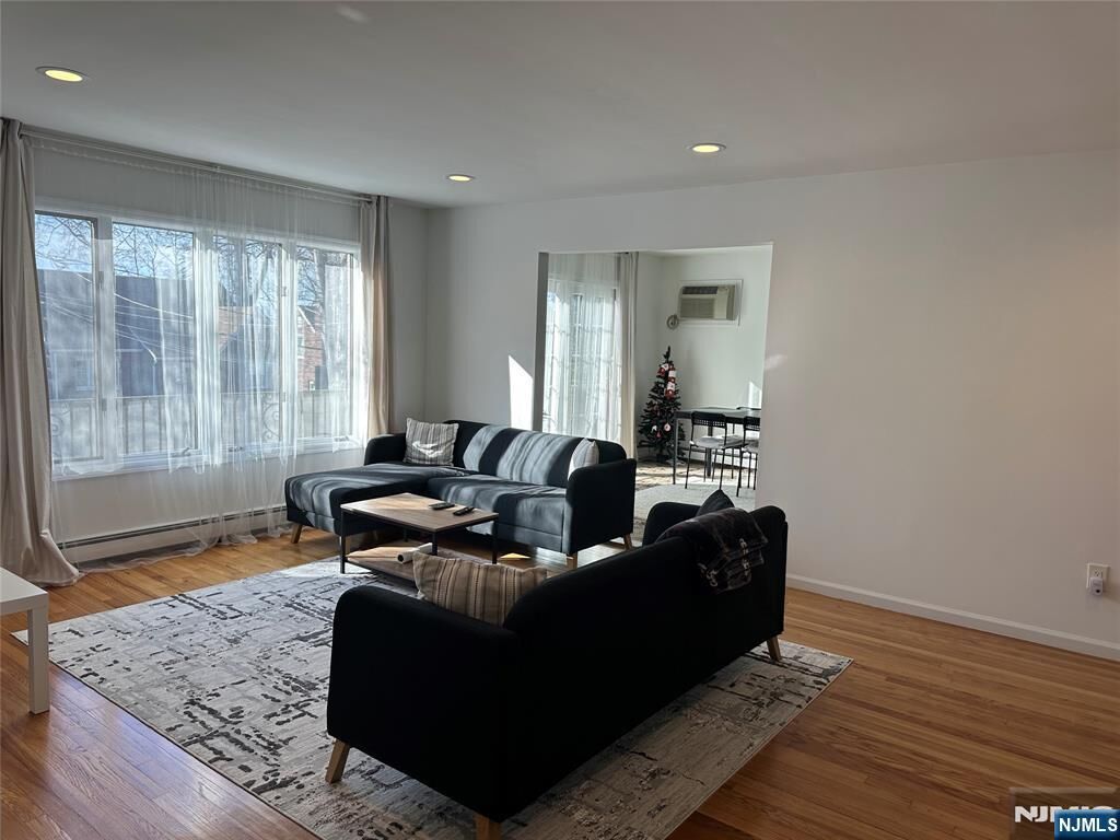 Property Photo:  531 Day Avenue 1  NJ 07657 