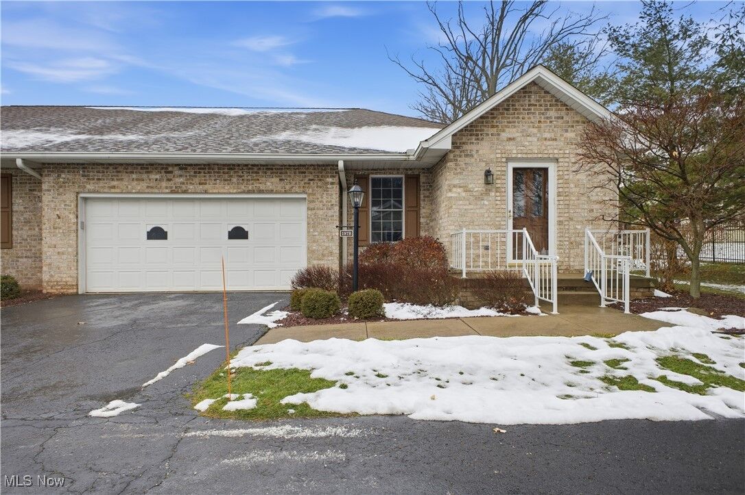 Property Photo:  197 Mathews Road B  OH 44512 