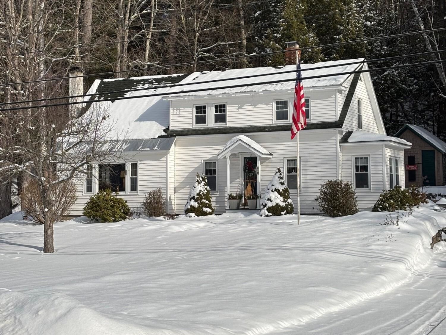 Property Photo:  819 Eastside Road  NH 03262 