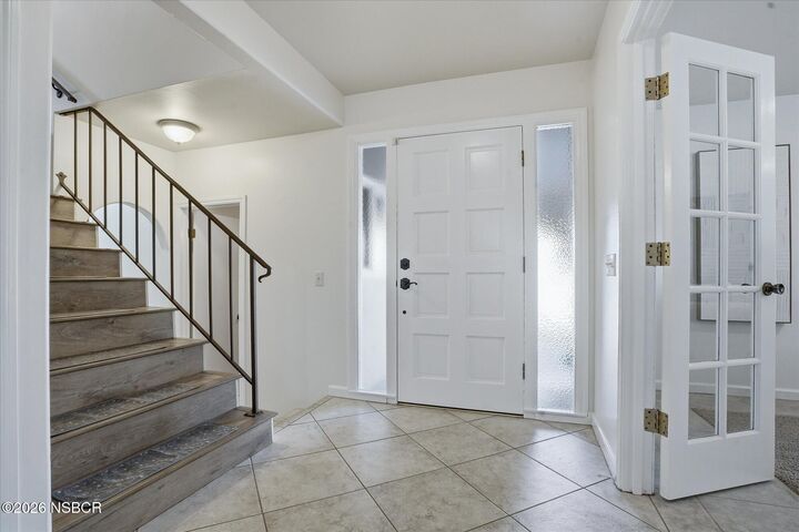 Property Photo:  1044 Cinnabar Court  CA 93455 