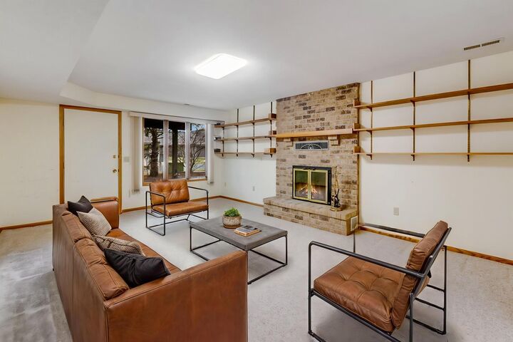 Property Photo:  614 Meldahl Lane  MN 55057 