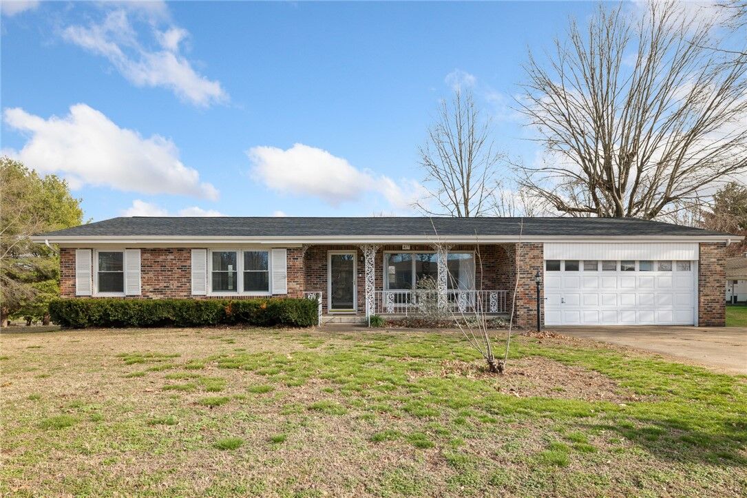 Property Photo: 417 Natchez Trace Street AR 72601