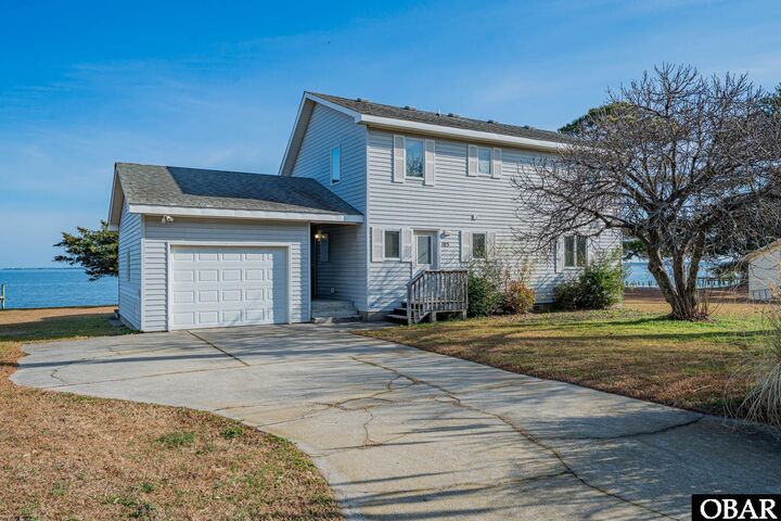 Property Photo:  105 S Water Street  NC 27964 