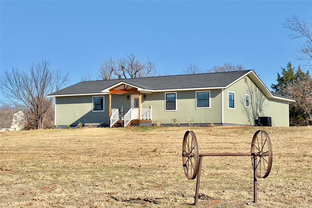 Property Photo:  9710 Hillcrest Drive  OK 73025 