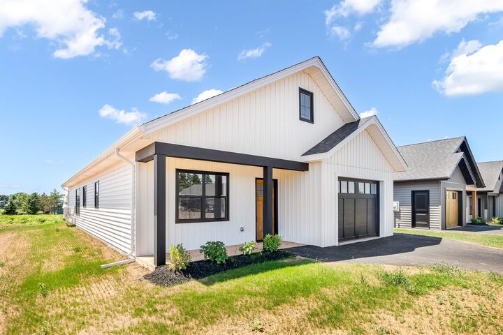 Property Photo: 36 Reddin Heights PE C1B 1Z4