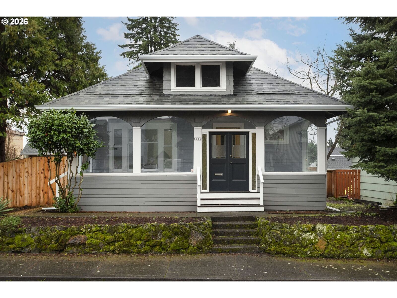 Property Photo:  8130 SE Madison St  OR 97215 