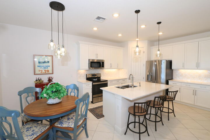 Property Photo:  8881 SW Breve Way  FL 34987 