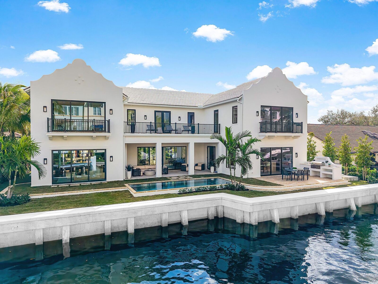 Property Photo:  819 Bamboo Lane  FL 33483 