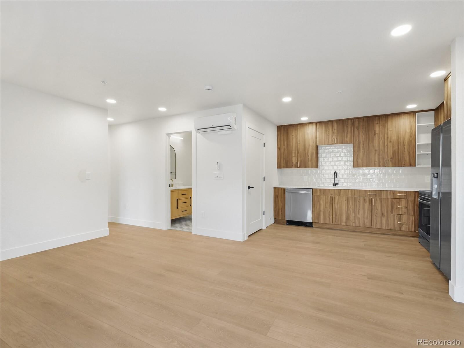 Property Photo:  27972 Meadow Drive 120  CO 80439 