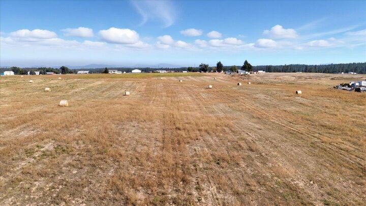 Property Photo: 00 W Staley Rd WA 99006