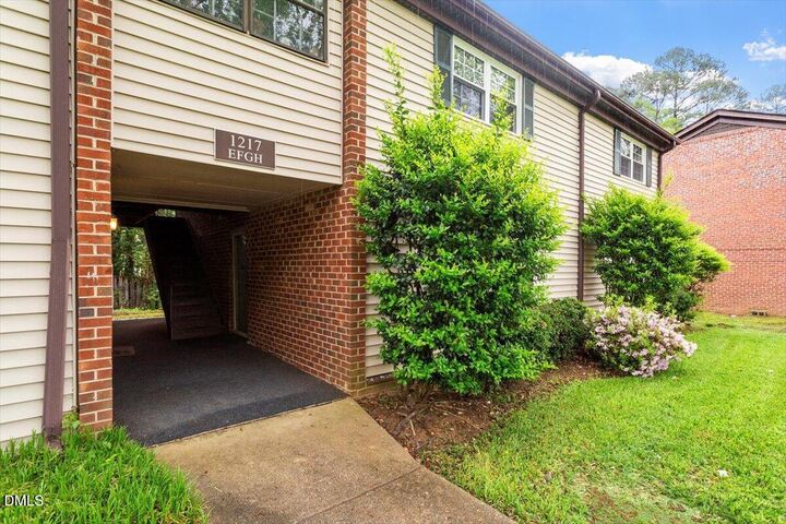 Property Photo:  1217 H Manassas Court H  NC 27609 