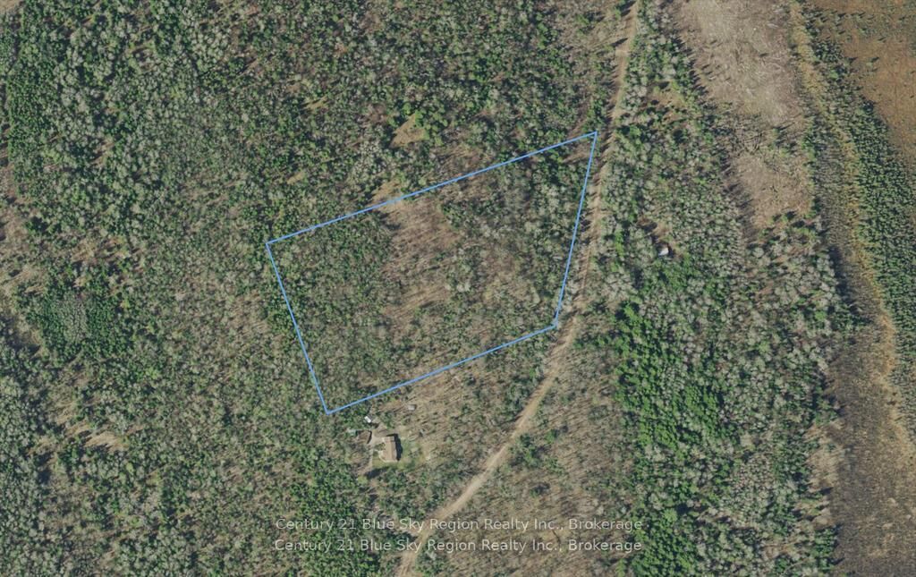 Photo de la propriété:  Pt Lt 10 Con 16 Village Road  ON P0H 1Z0 