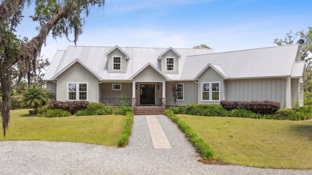Property Photo:  1900 Sycamore Lane  FL 32034 