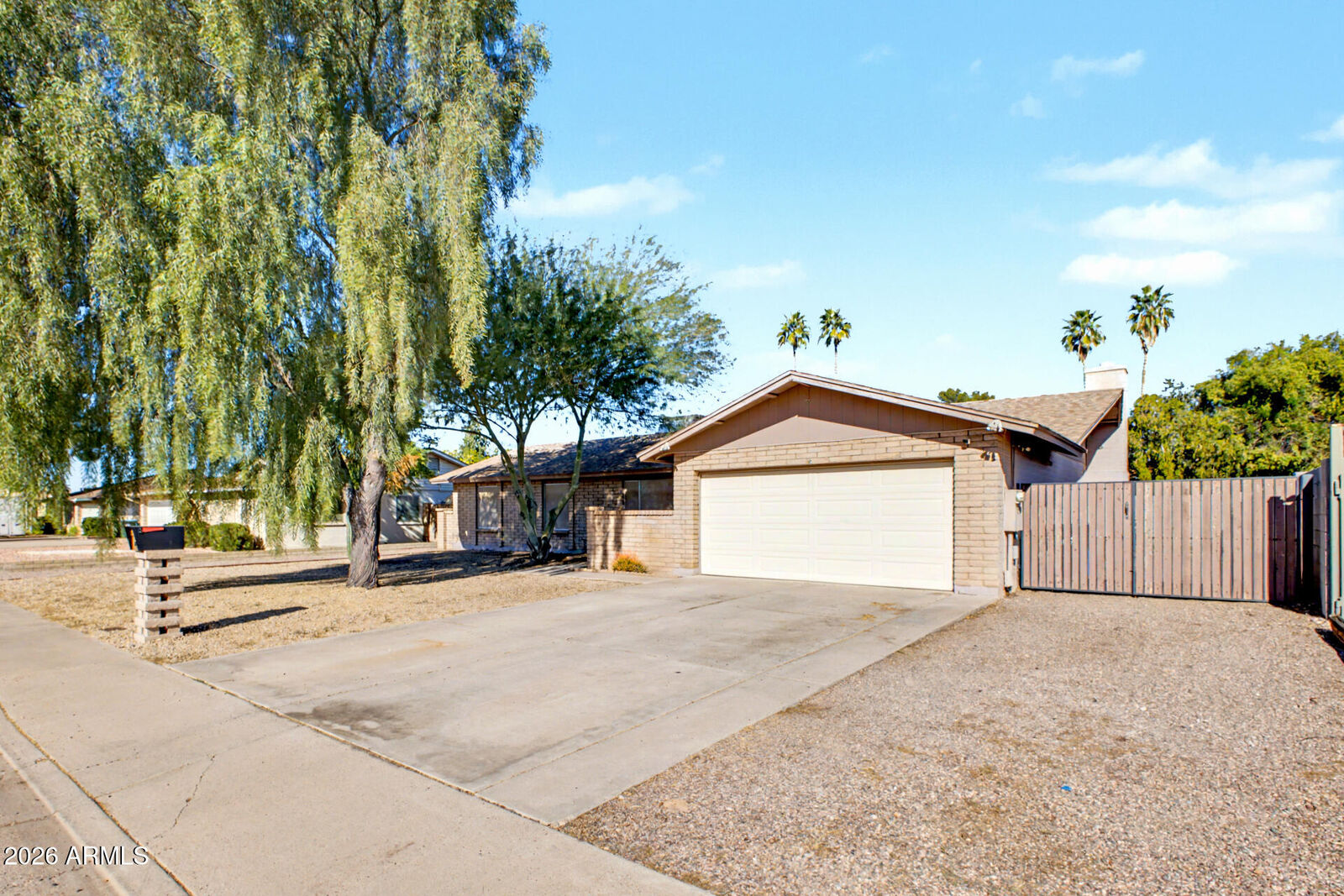 Property Photo:  3810 W Campo Bello Drive  AZ 85308 