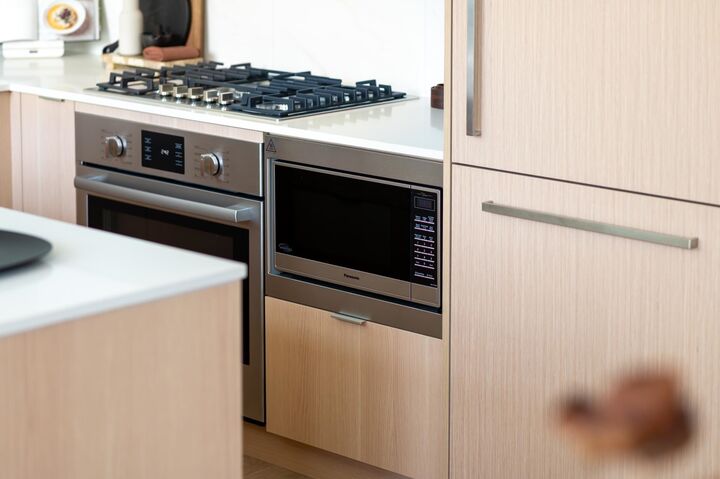 Property Photo:  308 Alderson Avenue 102  BC V3K 0J2 