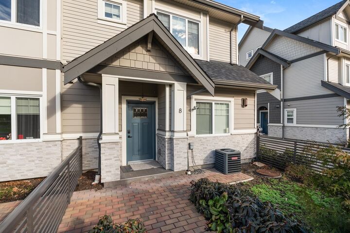 Property Photo: 9219 Williams Road 8 BC V7A 1G8