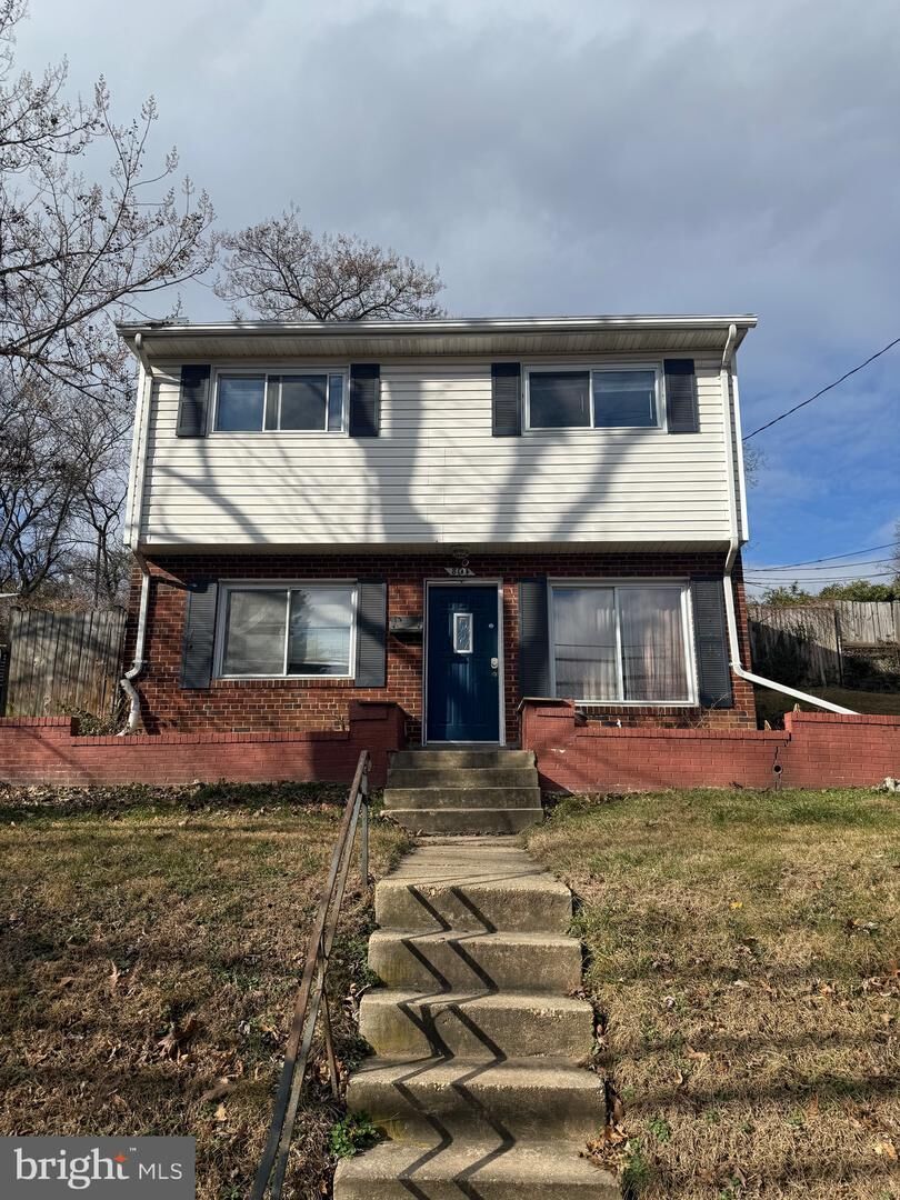 Property Photo: 804 1st Street MD 20850