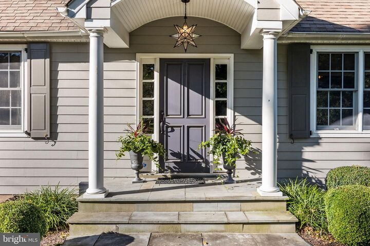 Property Photo:  1108 Evergreen Road  PA 19067 