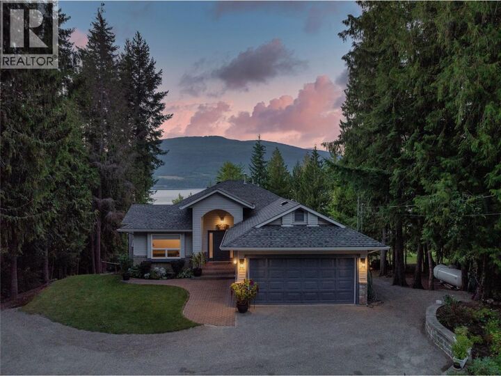 4283 Eagle Bay Road — photo 1