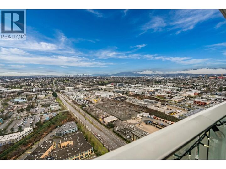 Property Photo:  2186 Gilmore Avenue 3508  BC V5C 0N7 